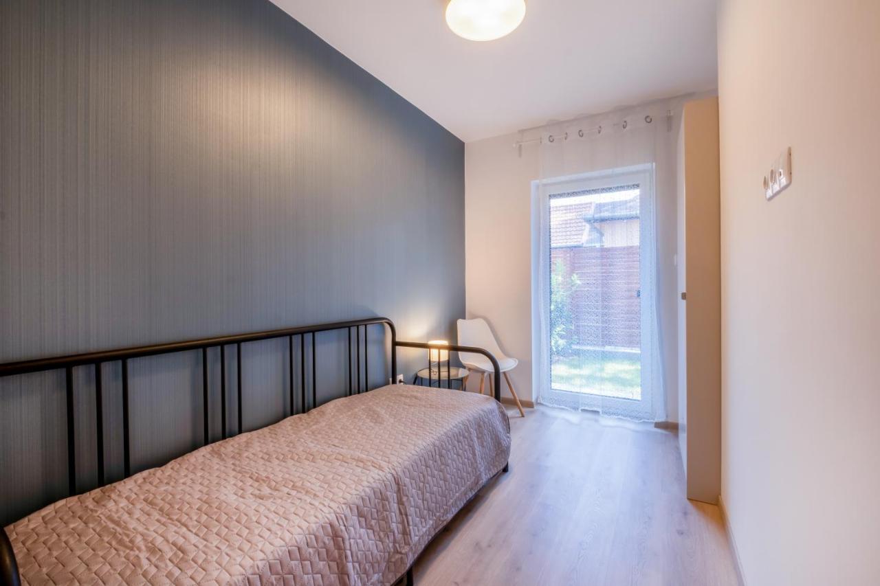 Myflat Villa Nuvola Сиофок Екстериор снимка