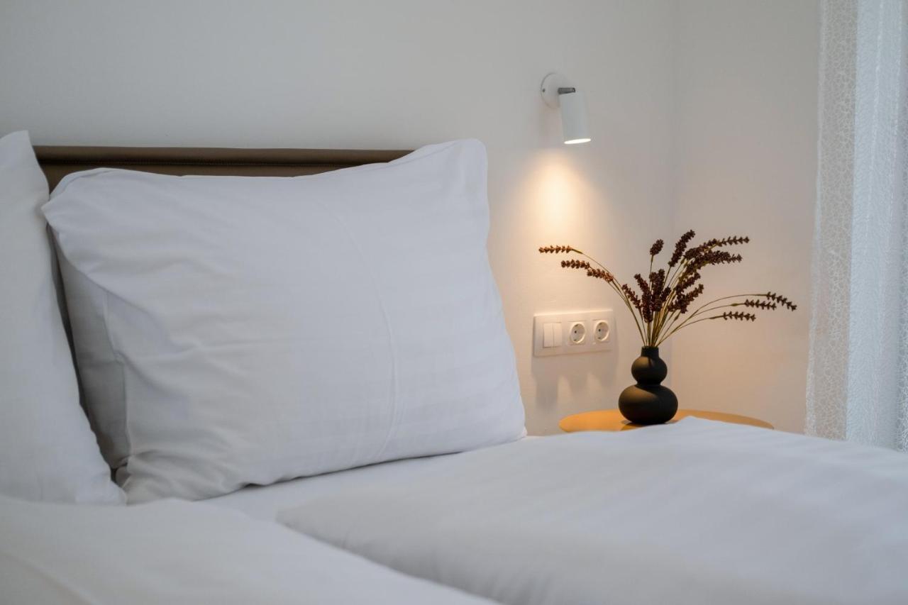 Myflat Villa Nuvola Сиофок Екстериор снимка
